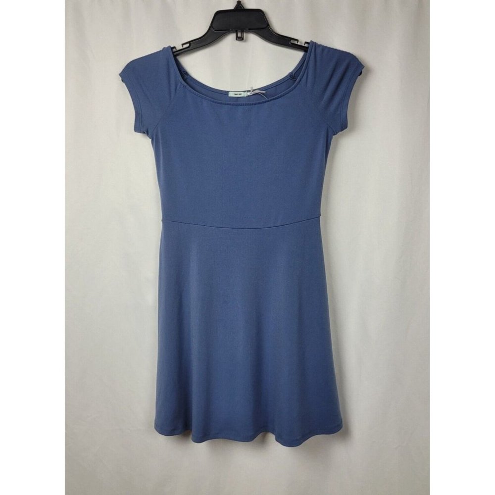 Kimchi Blue Knit Crepe Off-The-Shoulder Casual Mini Dress Size M - Picture 1 of 9